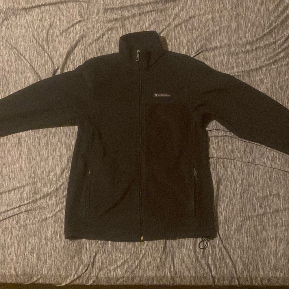 Small grey Columbia turtle neck jacket